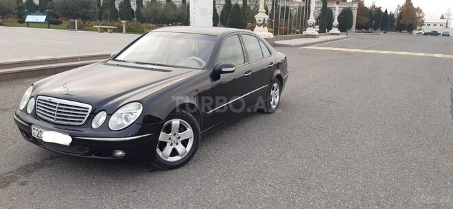Mercedes E 220 2004, 330,000 km - 2.2 л - Gəncə