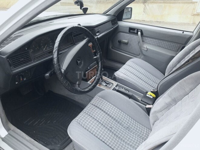 Mercedes 190 1990, 385,632 km - 2.0 l - Bakı