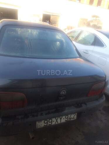 Opel Omega 1995, 588,399 km - 0.2 l - Bakı