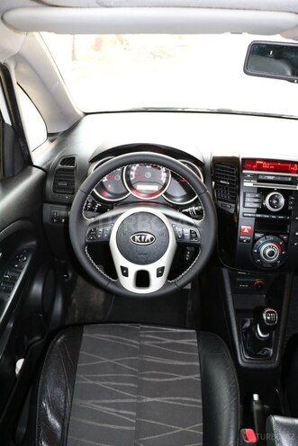 Kia  2011, 170,000 km - 1.6 l - Bakı