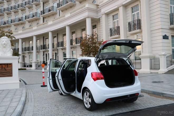 Kia  2011, 170,000 km - 1.6 l - Bakı