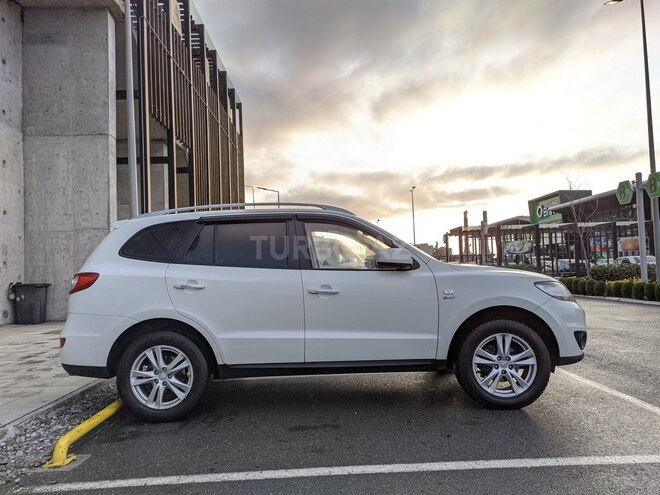 Hyundai Santa Fe 2010, 146,300 km - 2.0 l - Bakı