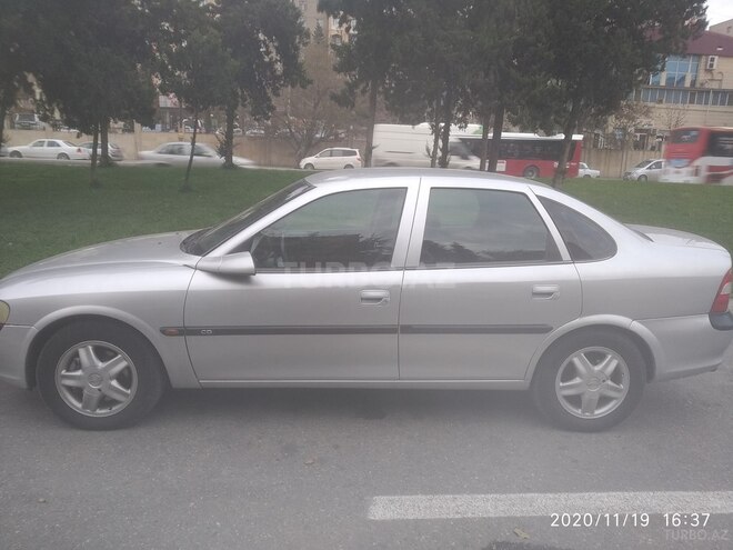 Opel Astra 1998, 304,000 km - 2.0 l - Bakı