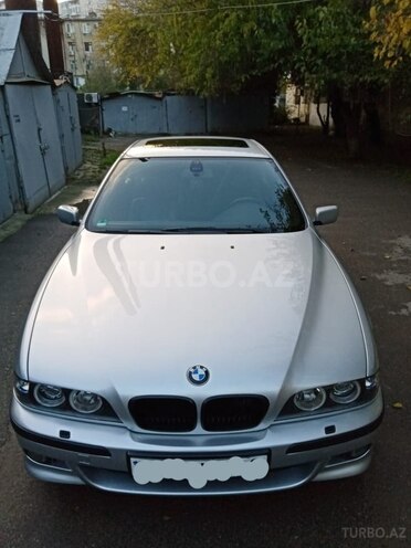 BMW 528 2000, 260,000 km - 2.8 л - Bakı