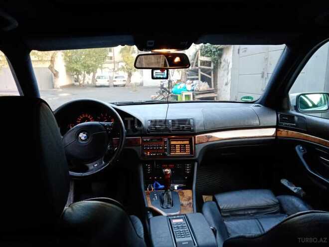 BMW 528 2000, 260,000 km - 2.8 л - Bakı