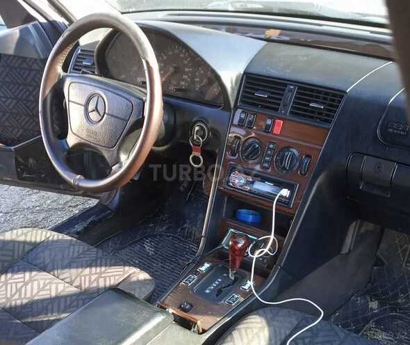Mercedes C 250 1993, 487,000 km - 0.2 l - Bakı