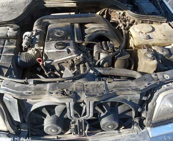 Mercedes C 250 1993, 487,000 km - 0.2 l - Bakı