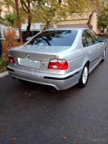 BMW 528 2000, 260,000 km - 2.8 л - Bakı