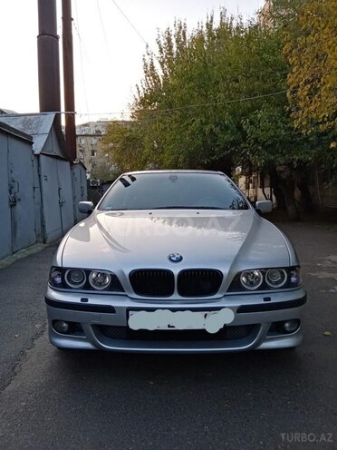 BMW 528 2000, 260,000 km - 2.8 л - Bakı