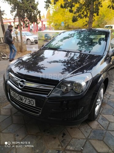 Opel Astra 2009, 17,800 km - 1.4 l - Bakı