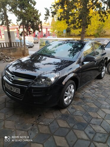 Opel Astra 2009, 17,800 km - 1.4 l - Bakı