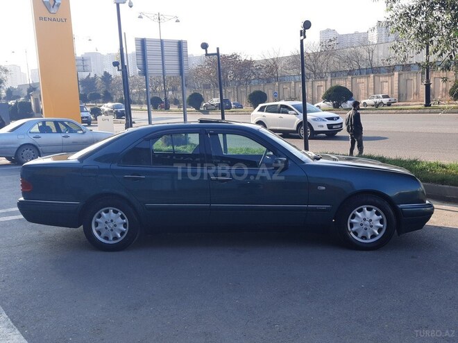 Mercedes E 200 1997, 369,850 km - 2.0 l - Bakı