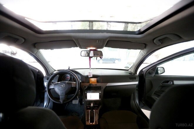 Opel Astra 2005, 225,000 km - 1.8 l - Bakı