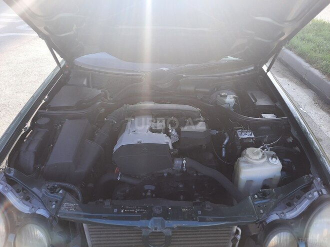 Mercedes E 200 1997, 369,850 km - 2.0 l - Bakı