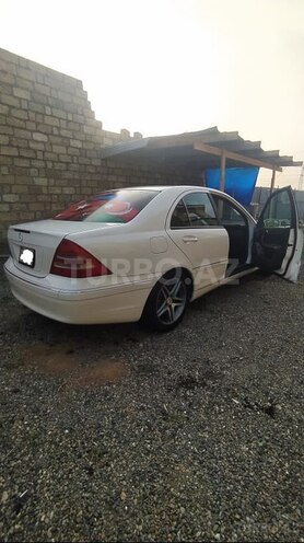 Mercedes C 240 2002, 235,148 km - 2.4 l - Gəncə