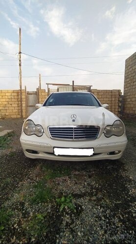 Mercedes C 240 2002, 235,148 km - 2.4 l - Gəncə