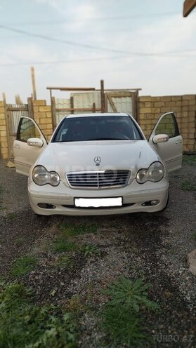Mercedes C 240 2002, 235,148 km - 2.4 l - Gəncə