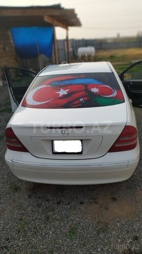 Mercedes C 240 2002, 235,148 km - 2.4 l - Gəncə