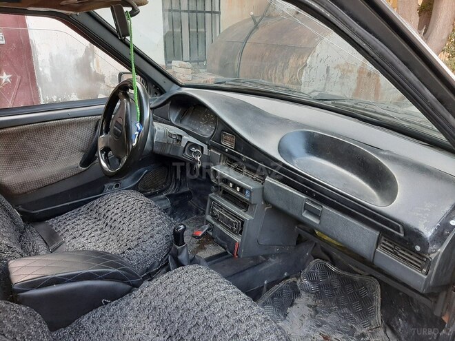 LADA (VAZ) 2109 1990, 200,000 km - 1.5 л - Gəncə