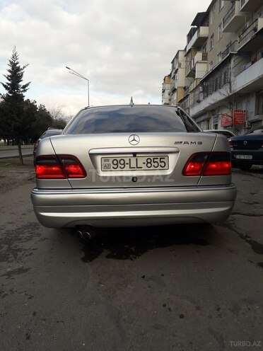 Mercedes E 320 1998, 415,000 km - 3.2 l - Bakı