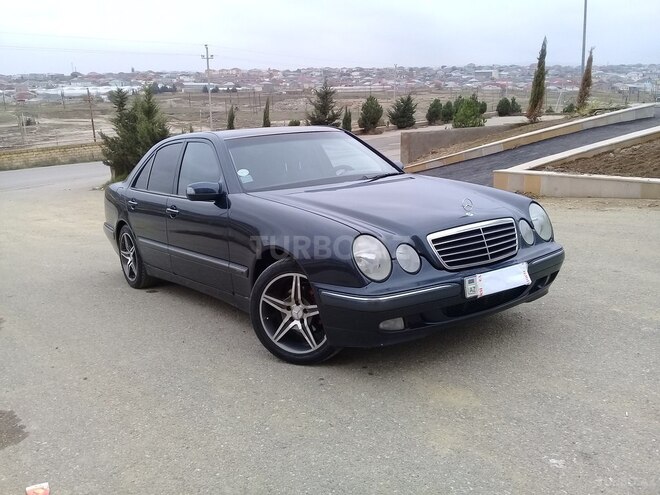Mercedes E 240 2000, 345,000 km - 2.4 л - Bakı
