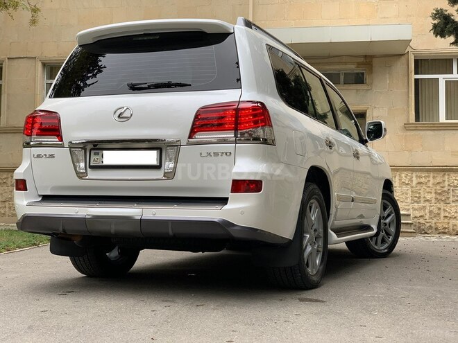 Lexus LX 570 2013, 135,300 km - 5.7 l - Bakı