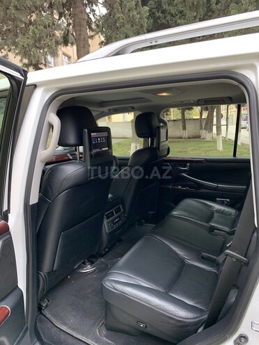 Lexus LX 570 2013, 135,300 km - 5.7 l - Bakı