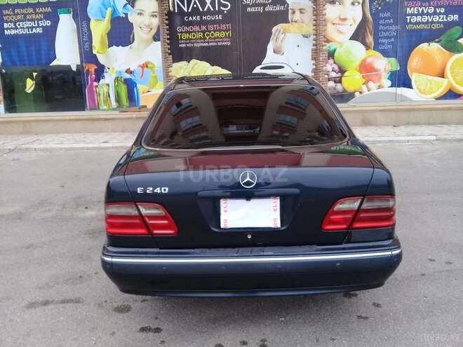 Mercedes E 240 2000, 345,000 km - 2.4 л - Bakı