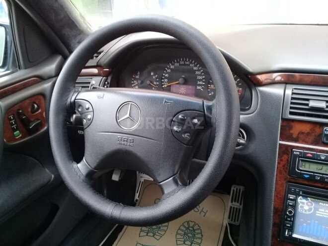 Mercedes E 240 2000, 345,000 km - 2.4 л - Bakı