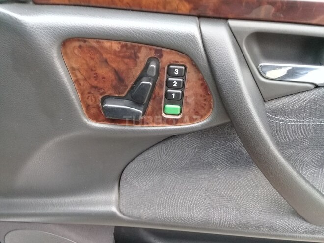 Mercedes E 240 2000, 345,000 km - 2.4 л - Bakı