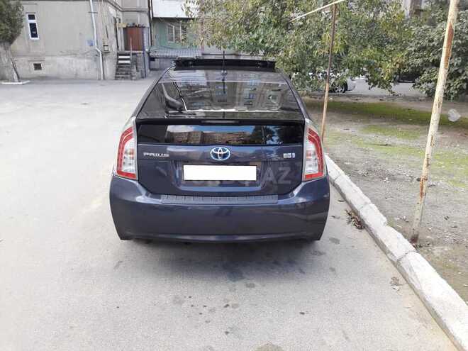 Toyota Prius 2013, 69,600 km - 1.8 l - Bakı