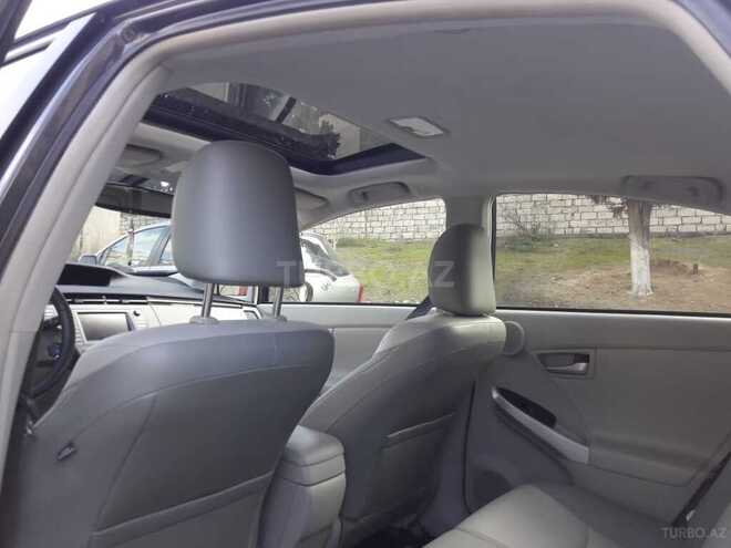 Toyota Prius 2013, 69,600 km - 1.8 l - Bakı