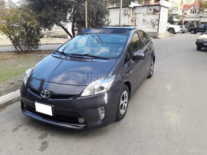Toyota Prius 2013, 69,600 km - 1.8 l - Bakı