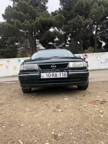 Opel Vectra 1995, 260,000 km - 1.8 l - Bakı