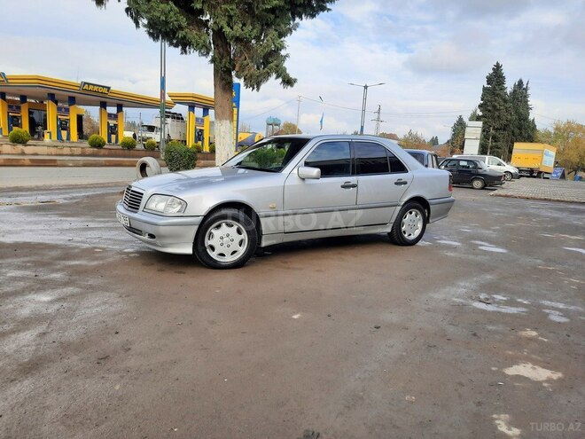 Mercedes C 200 1998, 197,000 km - 2.0 l - Bakı