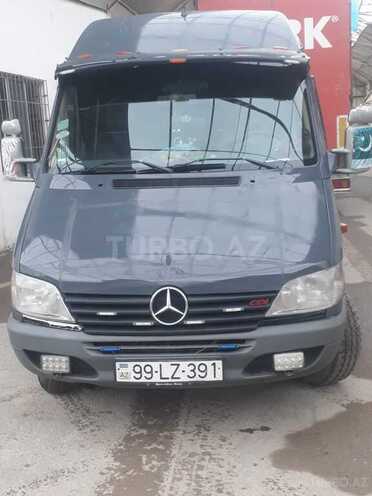 Mercedes  2001, 2,703,600 km - 2.7 l - Bakı