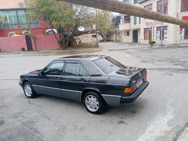 Mercedes 190 1990, 283,000 km - 2.0 l - Bakı