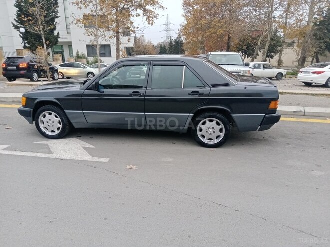 Mercedes 190 1990, 283,000 km - 2.0 l - Bakı