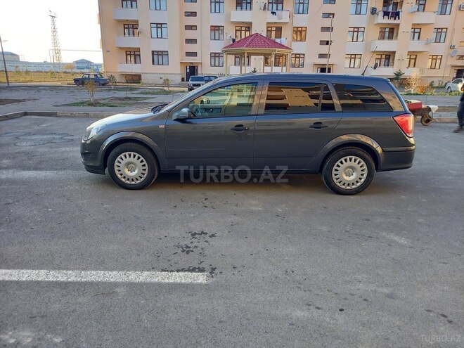 Opel Astra 2010, 280,000 km - 1.4 l - Bakı