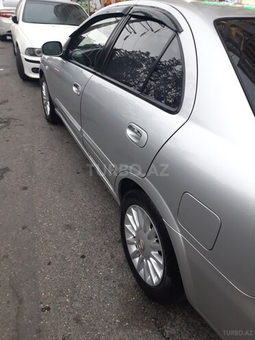 Nissan Sunny 2011, 150,000 km - 1.6 l - Bakı