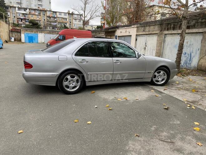 Mercedes E 280 1999, 240,000 km - 2.8 l - Bakı