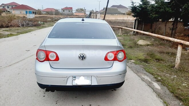 Volkswagen Passat 2008, 179,500 km - 2.0 л - Bakı