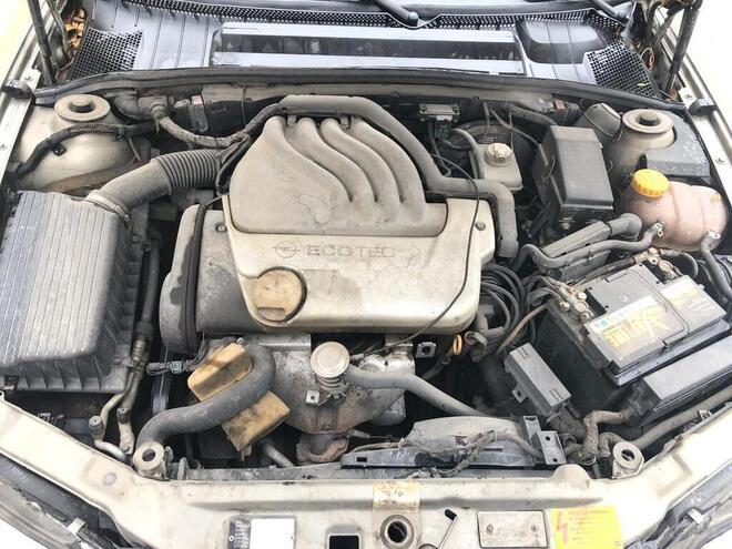 Opel Vectra 1996, 294,000 km - 1.6 l - Bakı