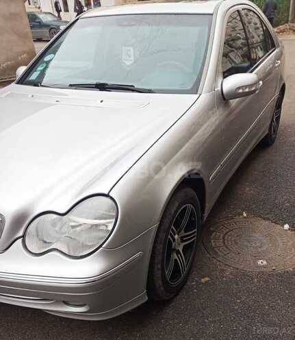 Mercedes C 240 2001, 266,000 km - 2.6 l - Bakı