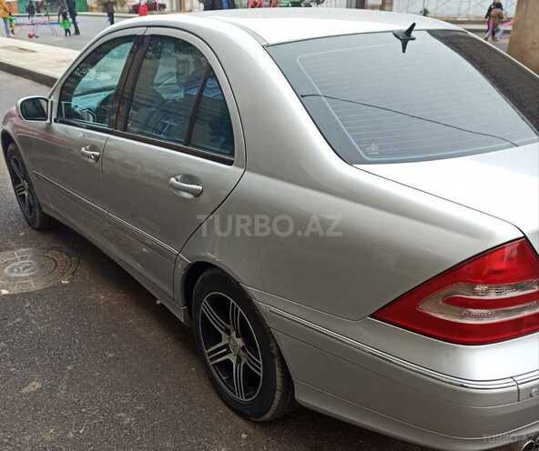 Mercedes C 240 2001, 266,000 km - 2.6 l - Bakı