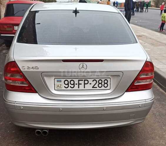 Mercedes C 240 2001, 266,000 km - 2.6 l - Bakı