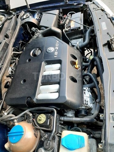 Volkswagen Golf 2000, 225,189 km - 1.8 l - Bakı