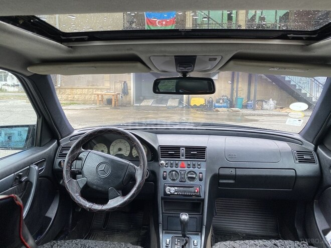 Mercedes C 230 1999, 265,177 km - 2.3 l - Bakı