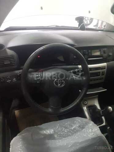 Toyota Corolla 2005, 247,000 km - 1.4 l - Bakı