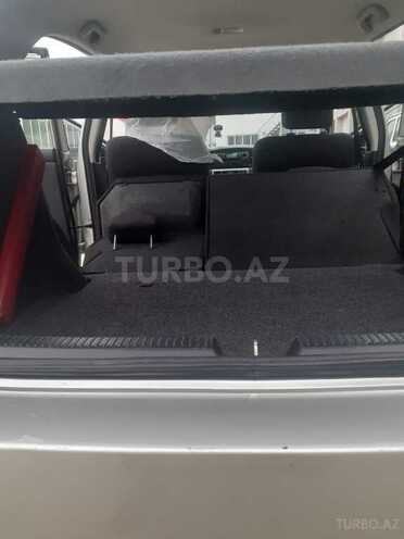 Toyota Corolla 2005, 247,000 km - 1.4 l - Bakı